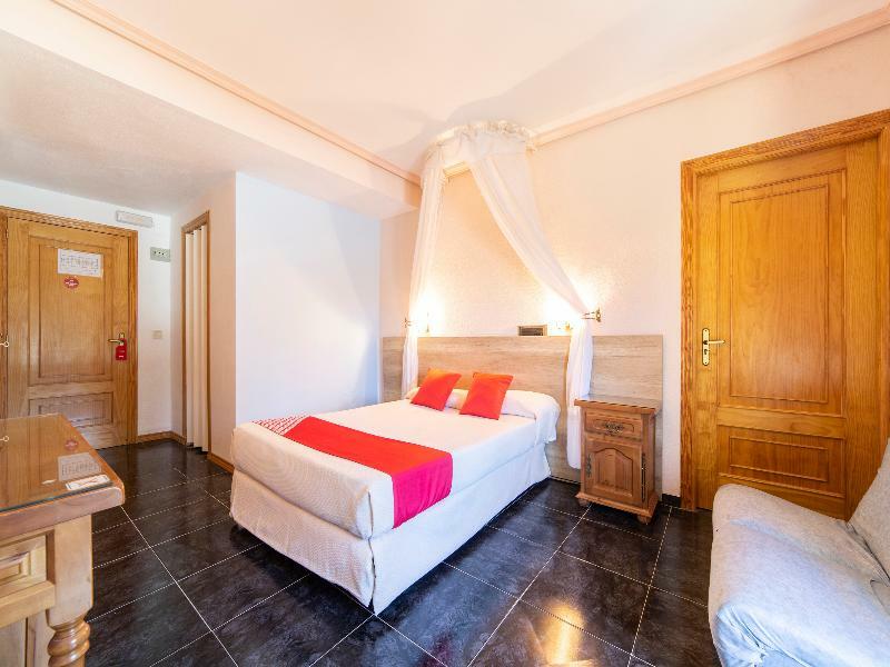 Alpedrete Hostal Rural El Cano By Vivere Stays מראה חיצוני תמונה
