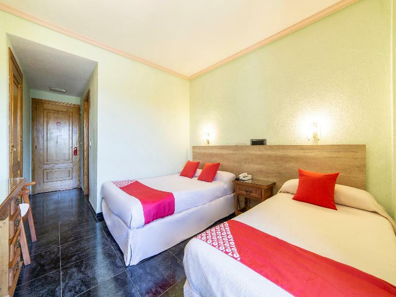 Alpedrete Hostal Rural El Cano By Vivere Stays מראה חיצוני תמונה